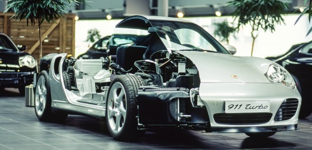 Porsche 911 car cut away