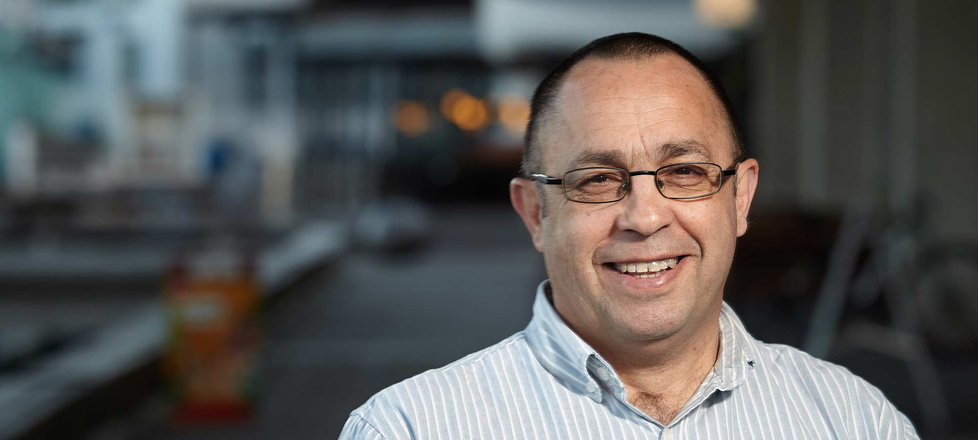 Shane-Ross-Banner-2000-900.jpg Shane-Ross-Banner-2000-900.jpg